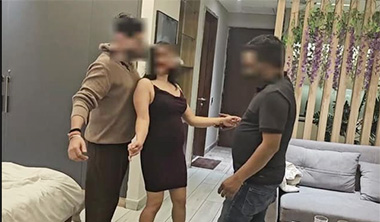 Desi Hot Girlfriend Anjali Get Together Threesome Sex MMs Video