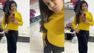 Bengali Wife Showing – Fingering Nude Pussy banglachotikahinii
