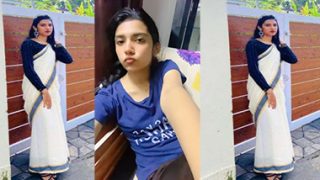 Beautiful Young Tamil GF Masturbating Pussy New